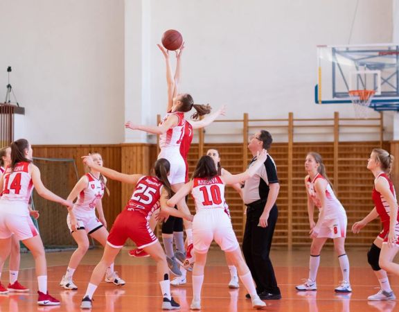 Instructor y Monitor Deportivo en Baloncesto